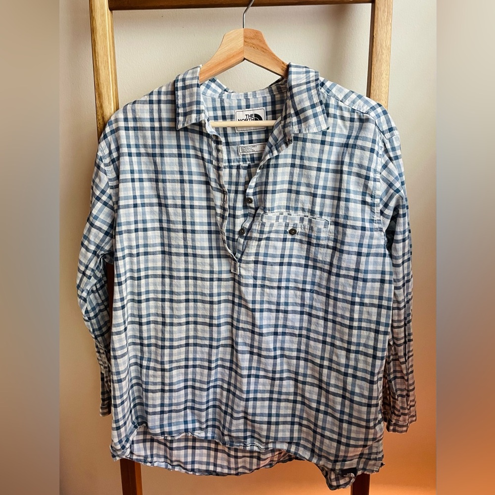 The North Face 100% Organic Cotton Shirt | S: L